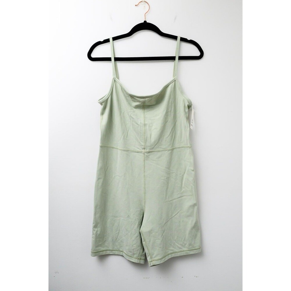 Aritzia Wilfred free Romper Size Medium One Piece Shorts